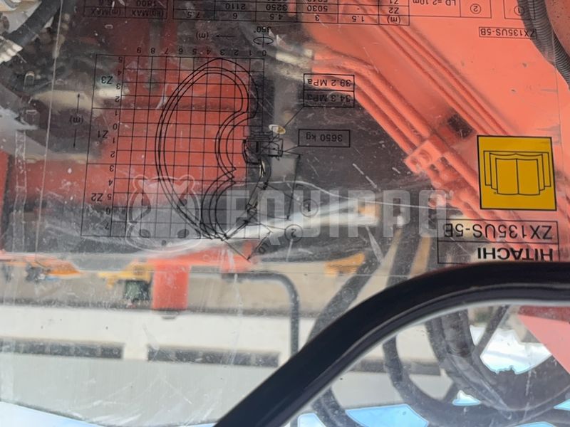 2014 Hitachi ZX135US-5B-48265506